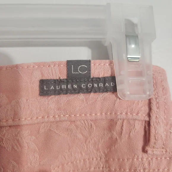 LC Lauren Conrad Pink Textured Pants, size 6 - Picture 6 of 9